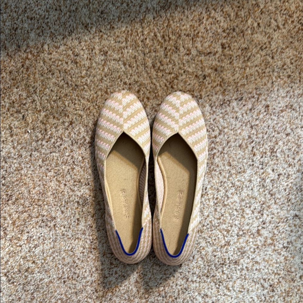 Rothys flats
